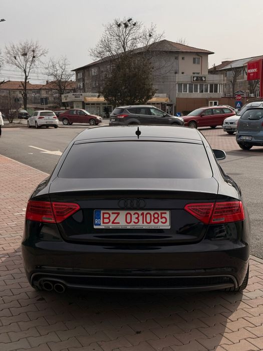 Audi A5 / 2.0 Tdi/ 177cp/Quattro/S-Line/B&O/Navi/Jante R19