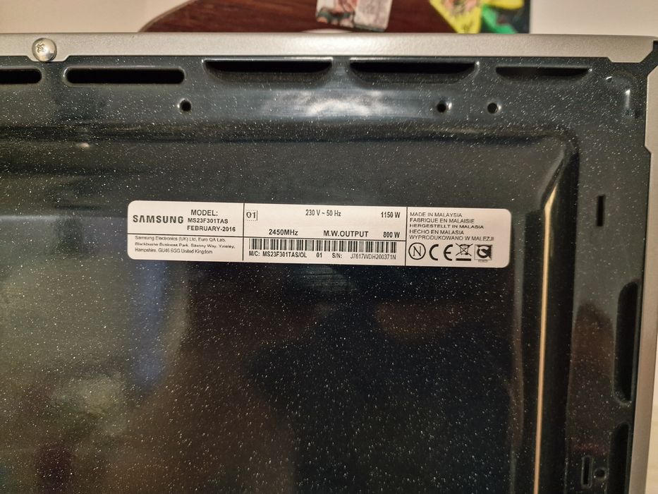 Микровълнова Samsung 23