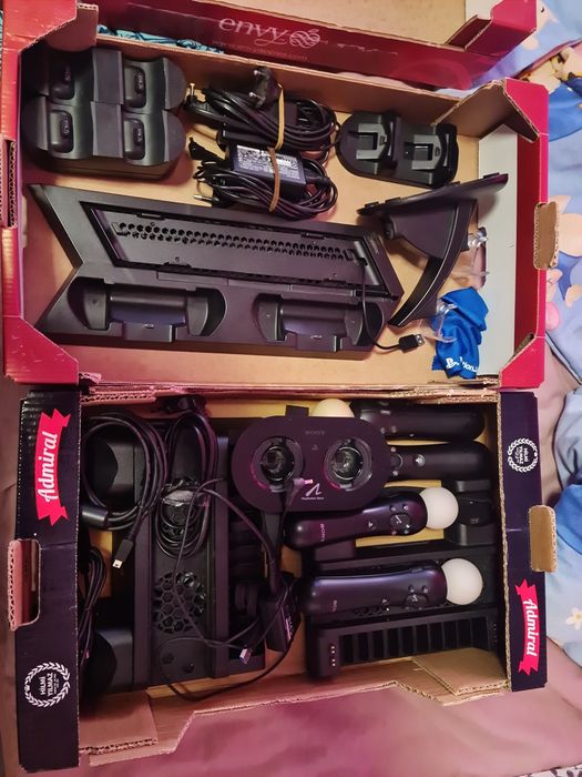 PS5 станция охлаждане имам и за PS4