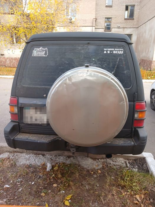 Митсубиси Паджеро 2