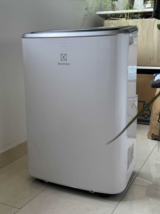 Aer Conditionat Portabil Electrolux ChillFlex Pro 12000 BTU