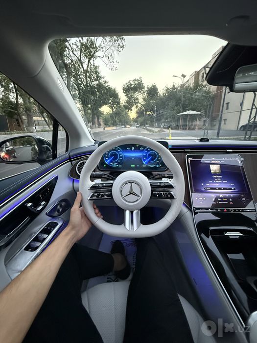 Mercedes Benz EQE 500