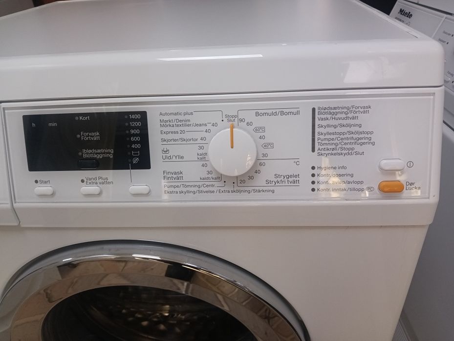 Почти нова пералня Миеле Miele W Classic  A+++ 7кг 2 години гаранция!