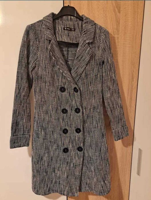 Дамско дълго сако