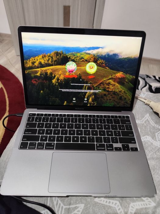 Macbook Air  2020