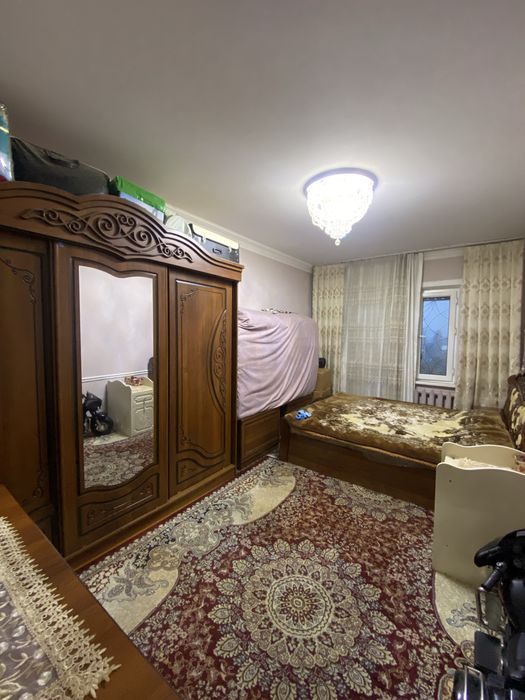 Уй сотилади 3 ком+балкон О’рикзор йонида Келишамиз