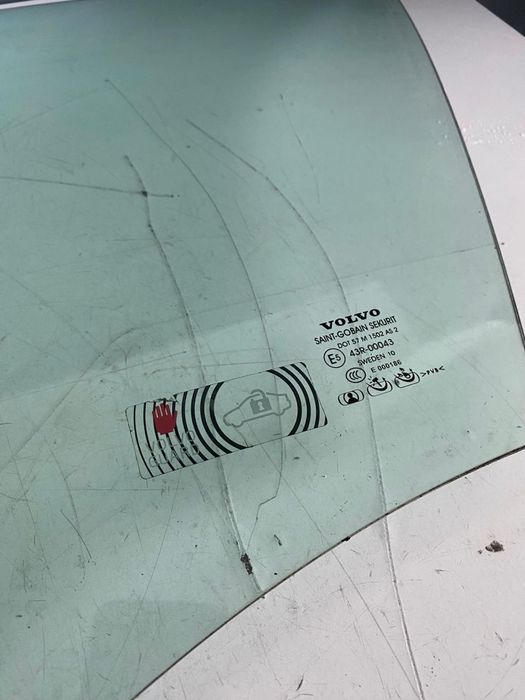 Geam duplex dublu laminat stanga fata Volvo S60 V60 2010-2013 31385414