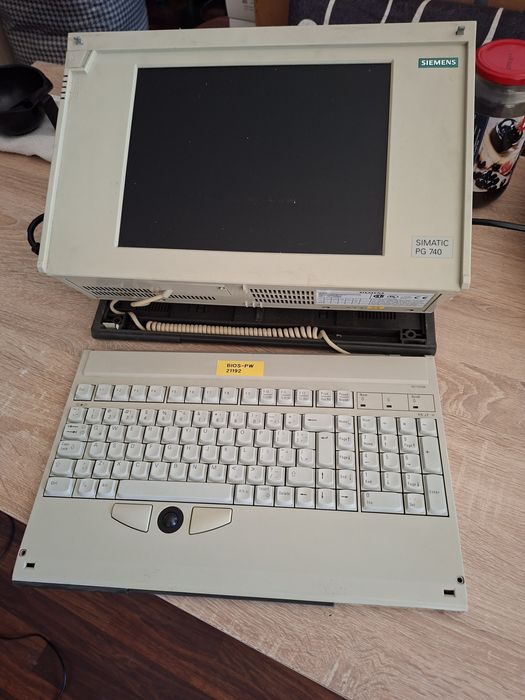 Siemens PG740 – PC Industrial Retro, Pentium 200 MHz, de colectie!