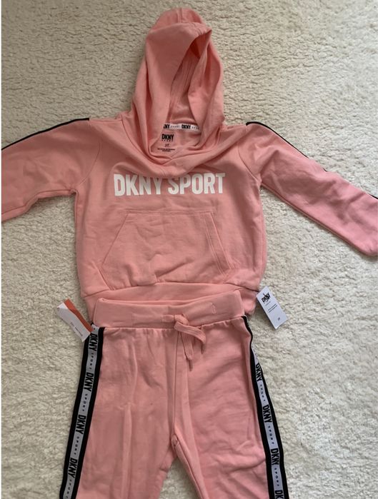 Set de trening sport fetite DKNY