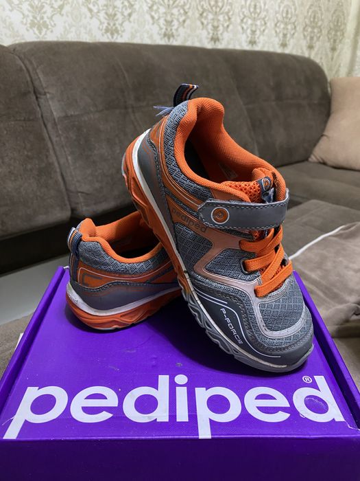 Кроссовки 30 размер