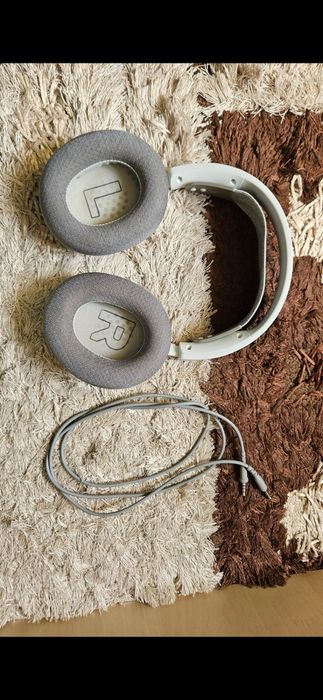 Casti gaming Steelseries Arctic Nova 1