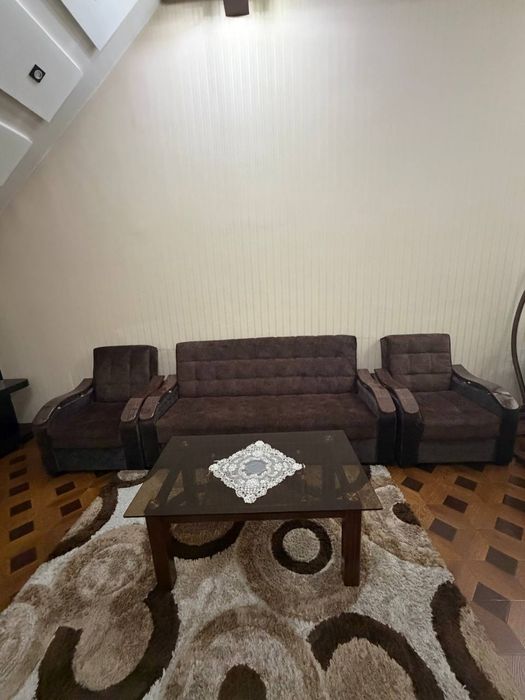 Мягкий комплект: диван + 2 кресла + журнальный стол