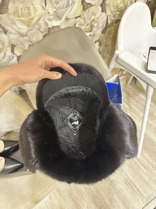 Норковая шапка с ушанка