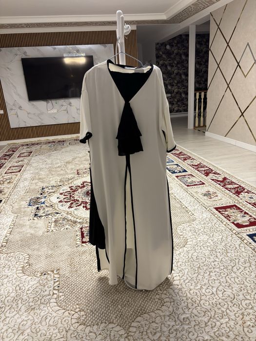 Платье для женщин