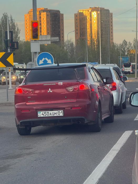 Фары задние на Mitsubishi Lancer X