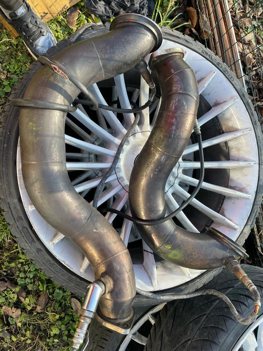 Downpipes за N54 с OEM сонди