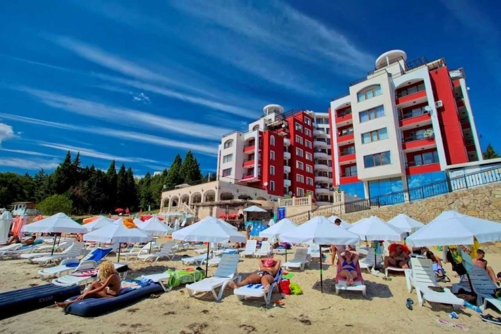 Продава се Тристаен апартамент в Несебър - 99 кв.м за 732 €/кв.м - Снимка #11