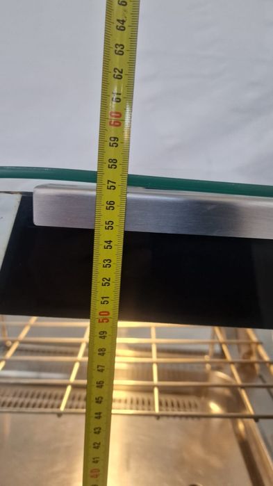 Чешка топла витрина