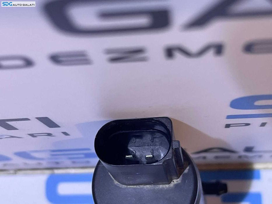 Pompa Pompita Motoras Vas Stropgel Lichid Parbriz BMW Seria 1 F20 F21 2010 - 2019 Cod 7345885 734588503 1095827S05