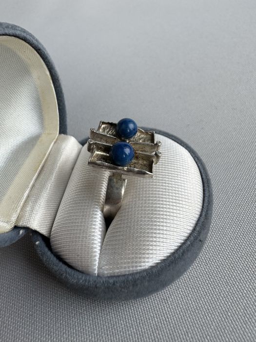 Inel din argint si lapis lazuli