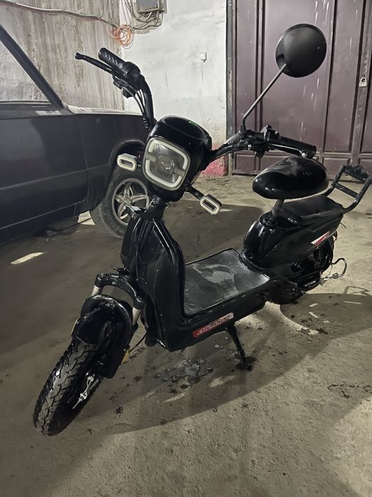 Скутер в шорошем состоянии