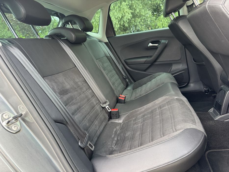 VW Polo High Line 2013  1.6tdi DSG Automat - Full dotari