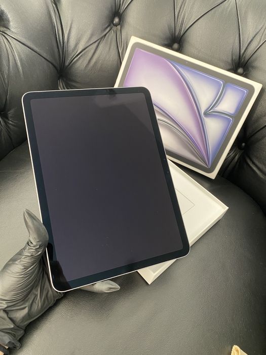 iPad Air 11-Inch M3 / WI-FI / 256 GB / Space Gray/ Desigilat