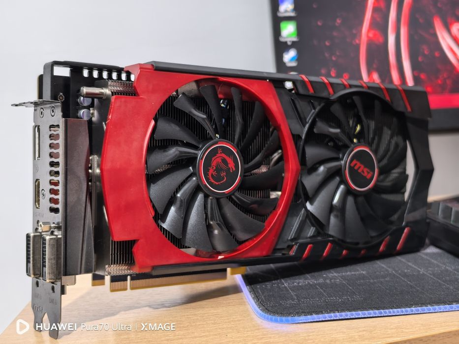 Продавам Видео карта  MSI R9 390x