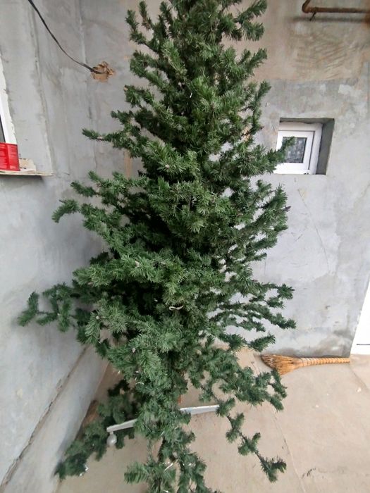 Ёлка искусственная б/у