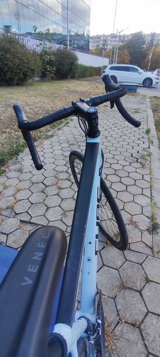 Шосеен велосипед Cube Attain Pro 28