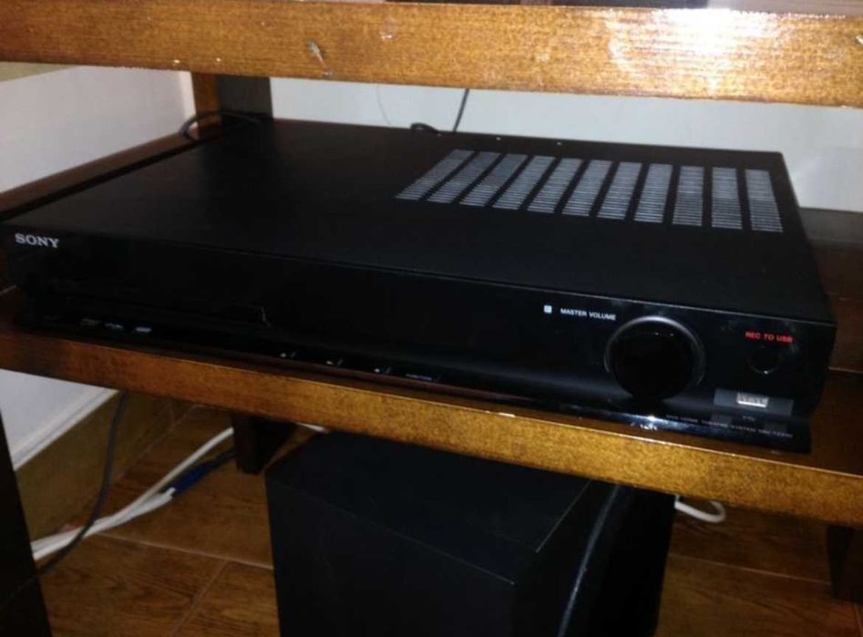 Sony DAV-TZ230 Home Theater System – 600W