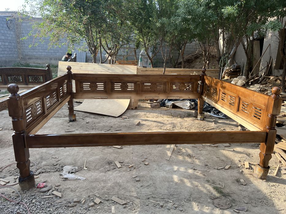 Kravat suri tapchan 2milyon600ming