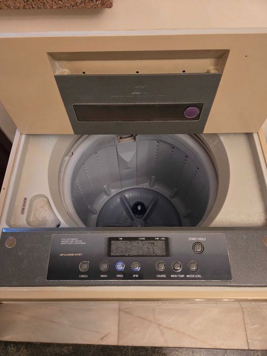 Продается стиральная машинка Daewoo