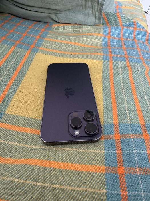 Продам 14 про макс, 256гб