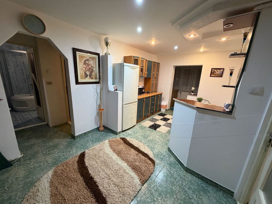 Apartament 2 camere .
