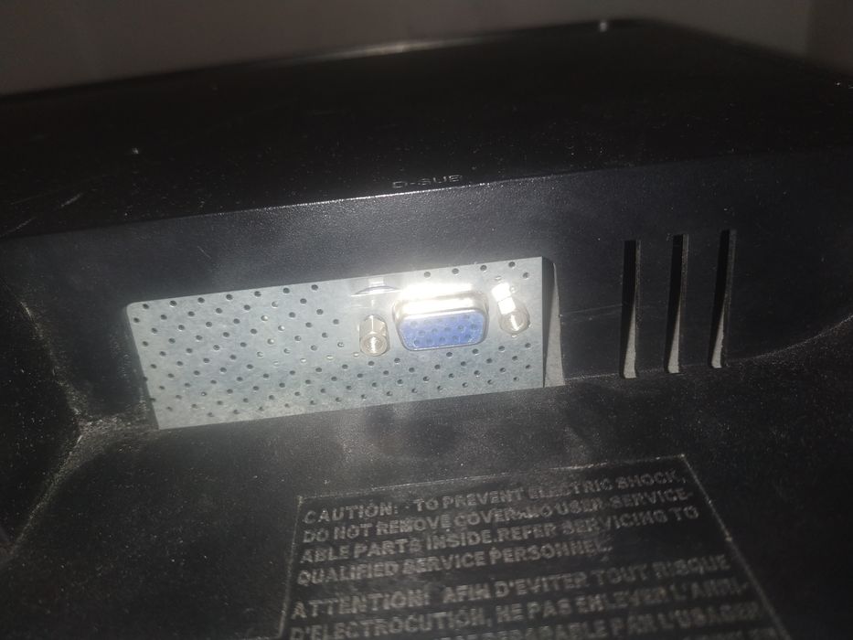 LG Flatron W2234S BN