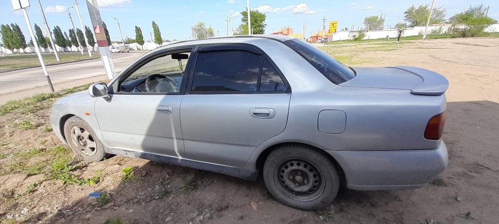 Продам машину срочно