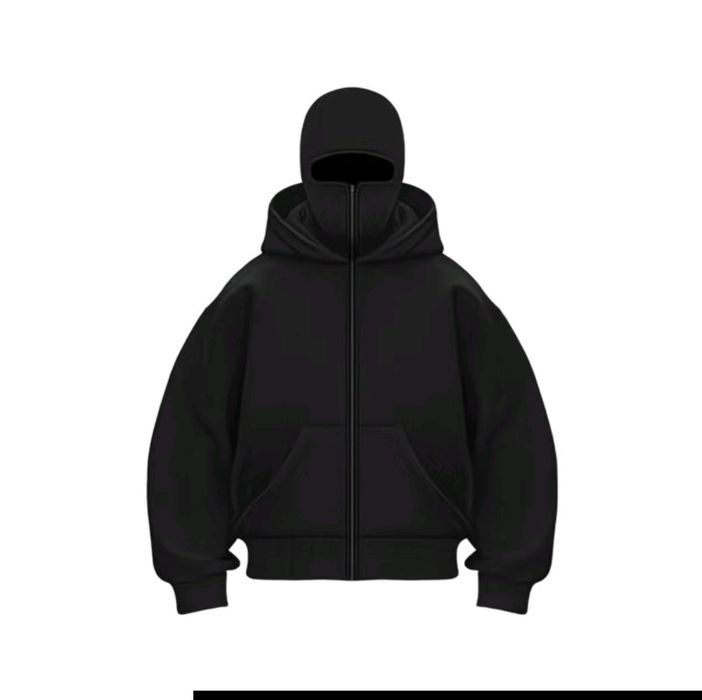 Чёрная зип-худи в стиле streetwear