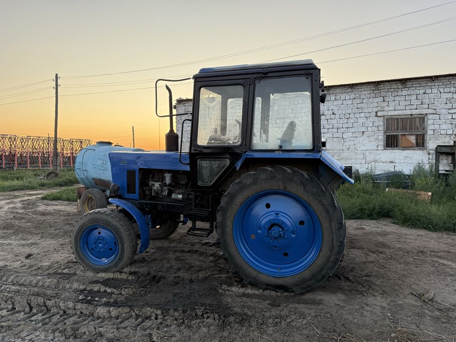 Продам трактор мтз-82
