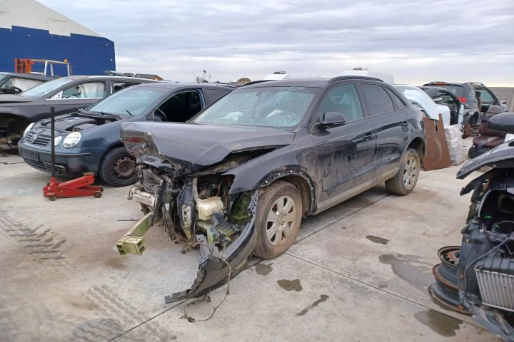 Etrier spate dreapta Audi Q3 8U