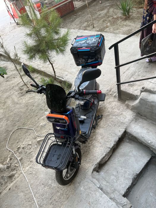 Электронная мопед