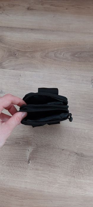 Toc multifunctional pentru curea - Negru