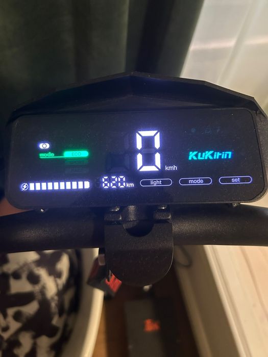 Trotineta kukirin G2