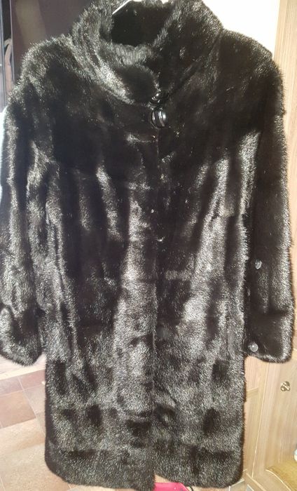 Продам норковую шубу