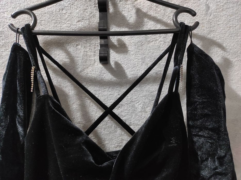 Платья вечернее..