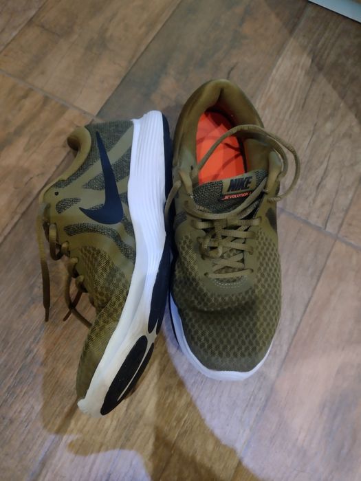 Маратонки Nike размер 41