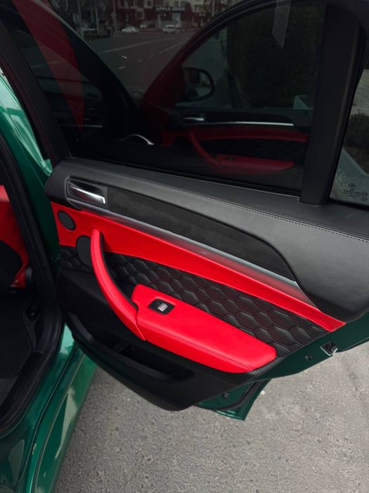 Продается BMW X6 M !!!