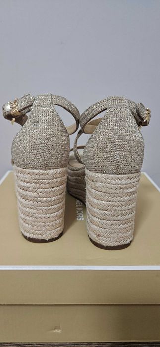 Сандали на платформа Michael Kors