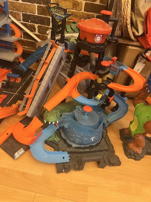 Hot wheels гаражи