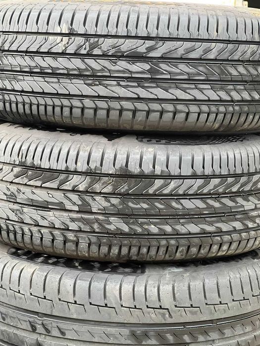 Летни гуми 215 60 16 Continental две от гумите са 0524 DOT 0622